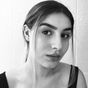 Meet your Posher, Luiza